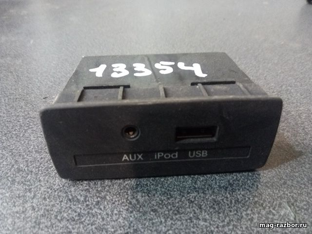 Блок Разъема Kia Soul I USB + AUX 