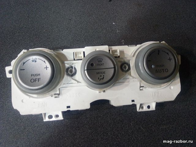 Блок управления отопителем Mazda 6 GG 